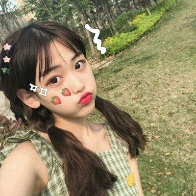 好莱坞诈骗女王